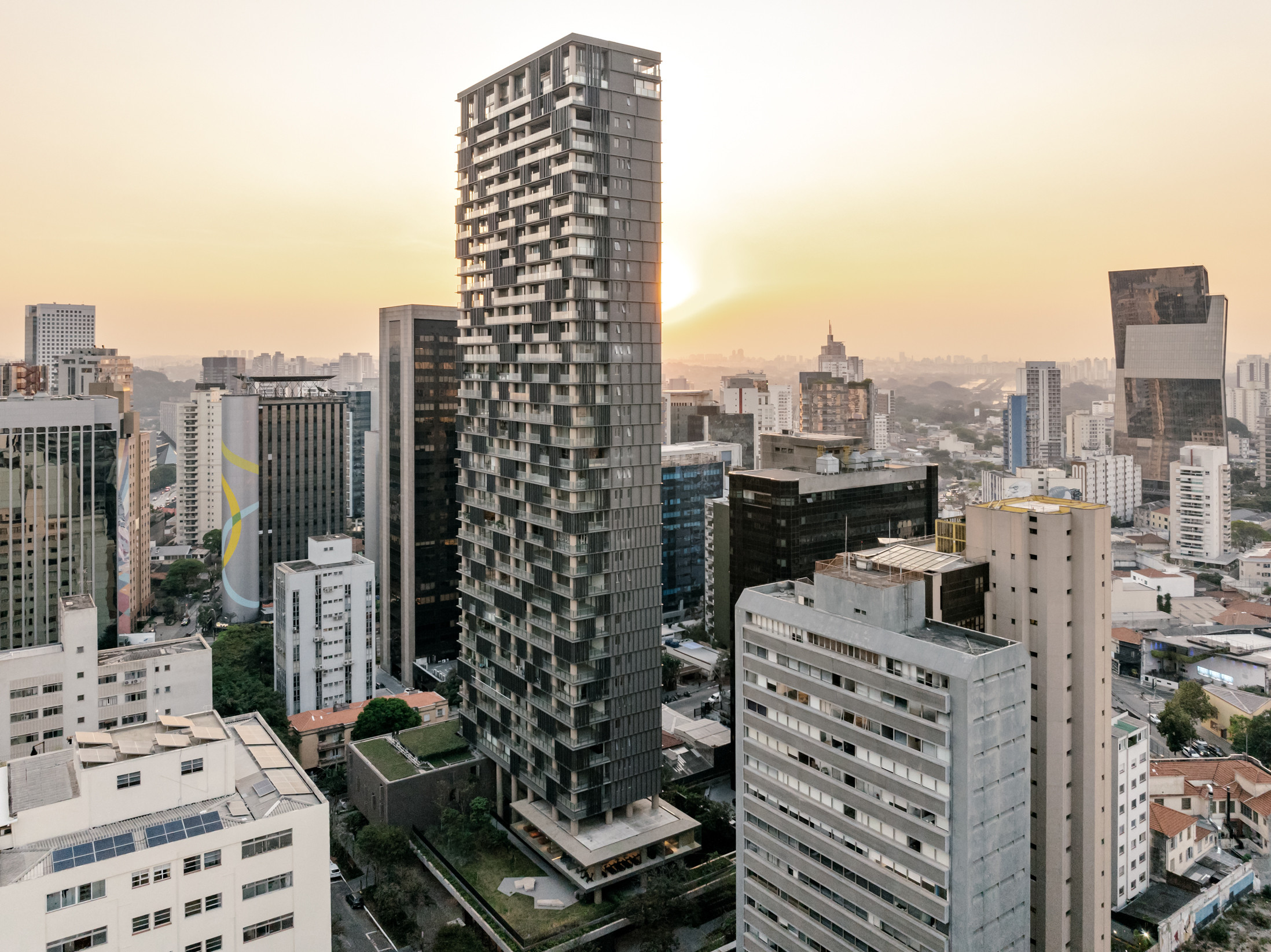 Praça Henrique Monteiro