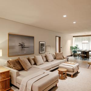 Real photo of the decorated apartment – 124 m² option